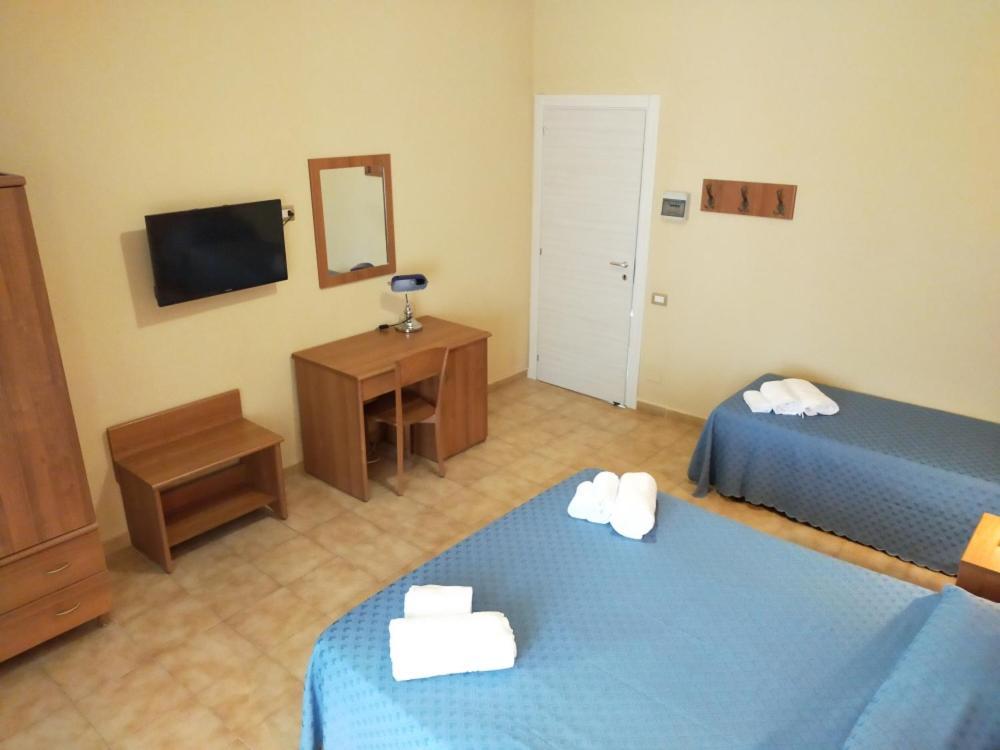 Hotel Il Vulcano Tropea Exterior foto
