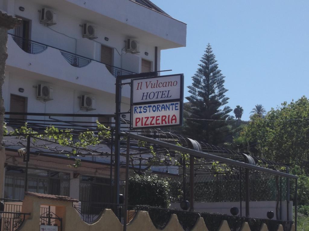 Hotel Il Vulcano Tropea Exterior foto
