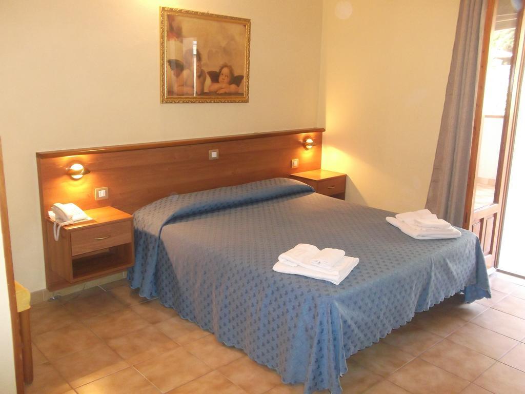 Hotel Il Vulcano Tropea Exterior foto
