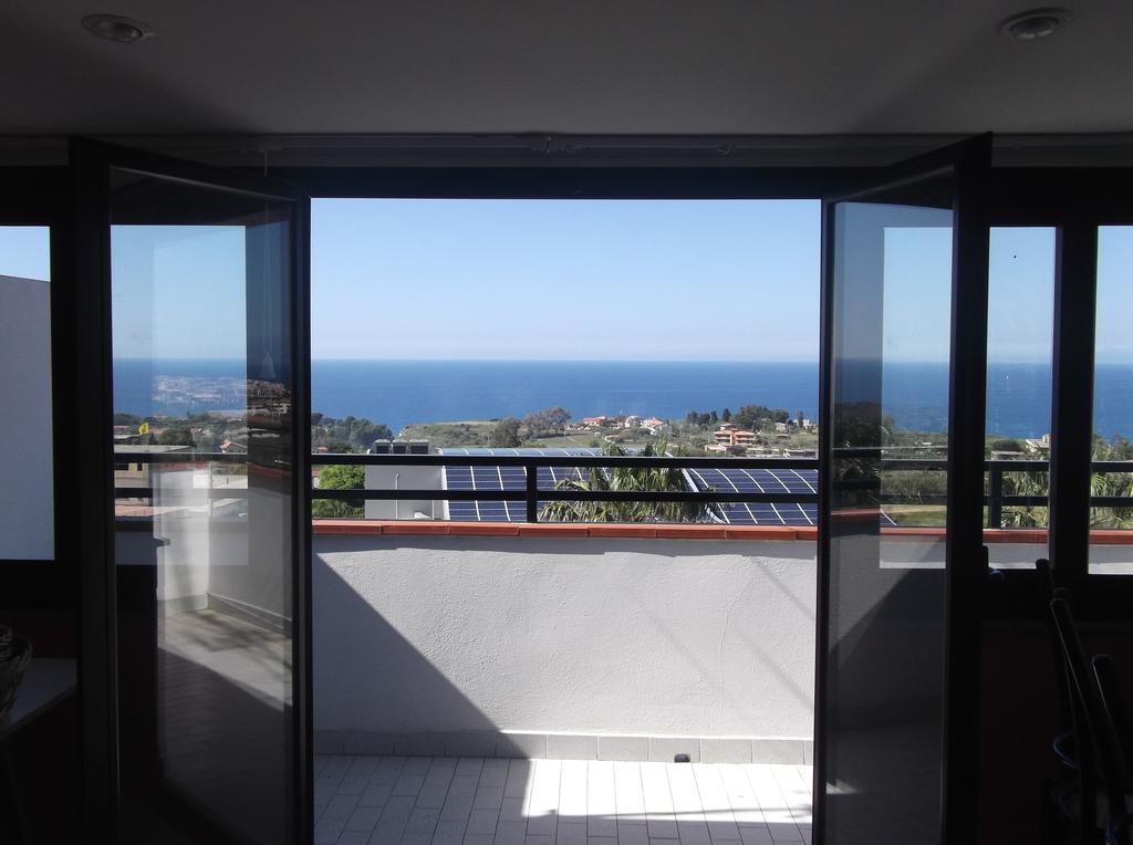 Hotel Il Vulcano Tropea Exterior foto