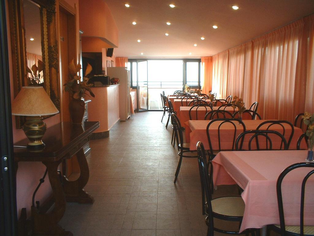 Hotel Il Vulcano Tropea Exterior foto