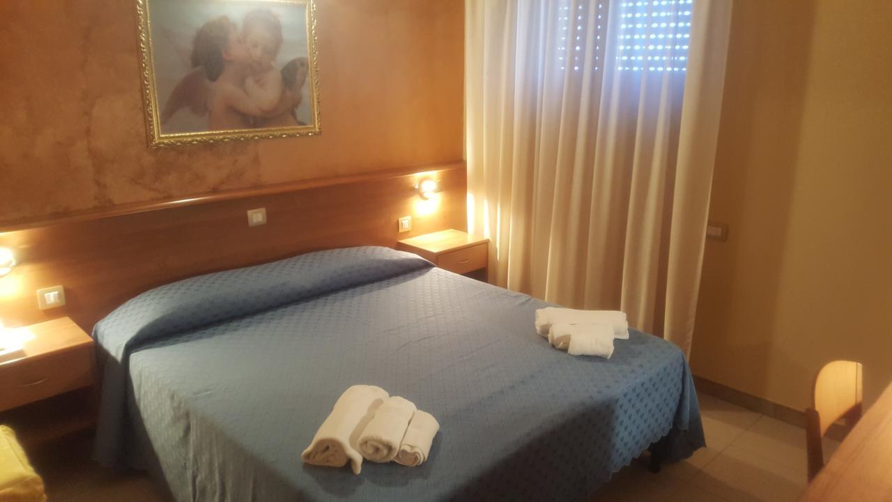 Hotel Il Vulcano Tropea Exterior foto
