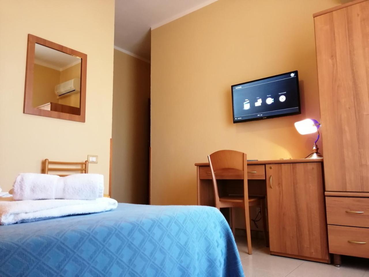 Hotel Il Vulcano Tropea Exterior foto